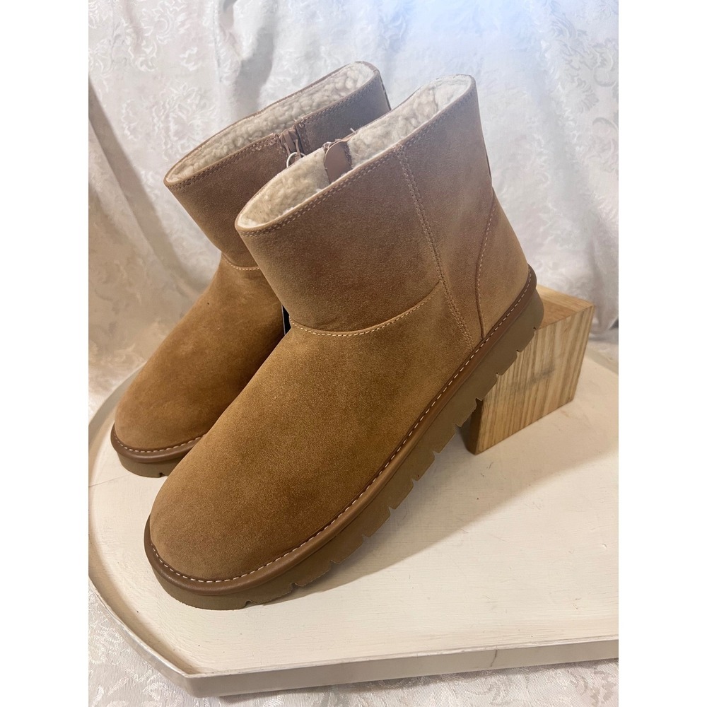 Universal Thread Womens Tan Faux Suede Ankle Boots Faux Fur Memory Foam Size 11